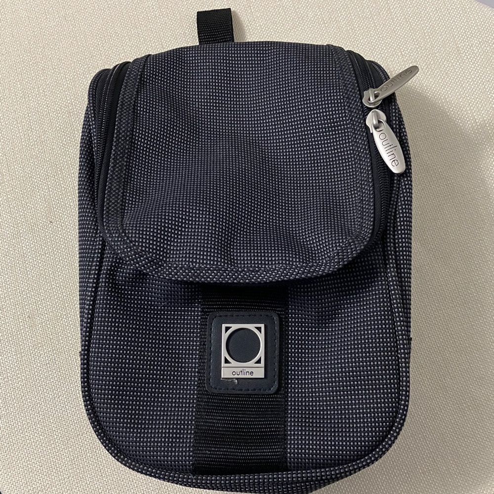 💐 2/$25💐 Men’s Toiletries Dopp Kit Grey/Black